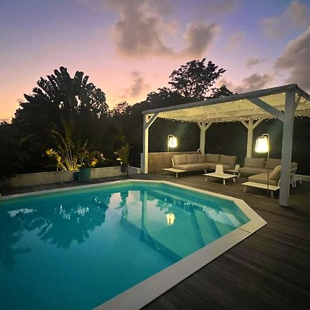 Spacieuse Villa Corossol Avec Piscine Et Jeux Exterieurs Ле-Гозье Экстерьер фото